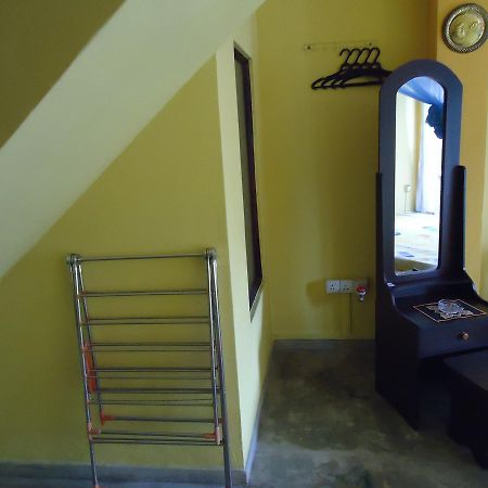 Candy Home Kandy Exterior foto